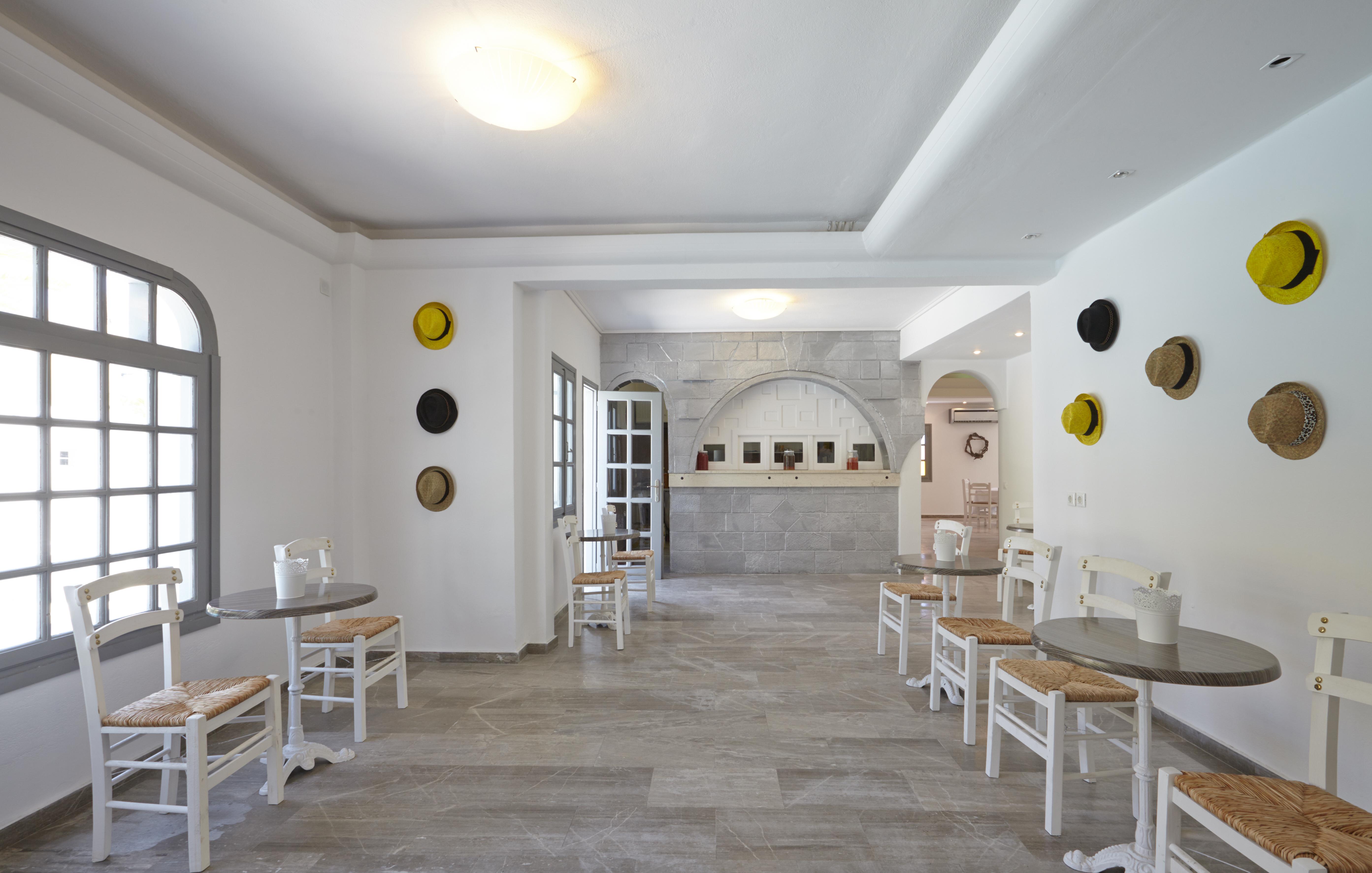 Fenix Hotel Периса Екстериор снимка